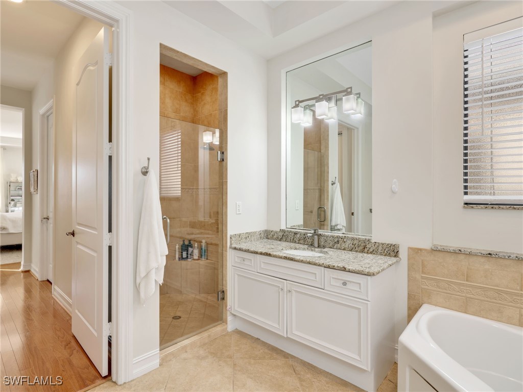 1365 Serrano Circle Naples FL 34105 225080780 image31