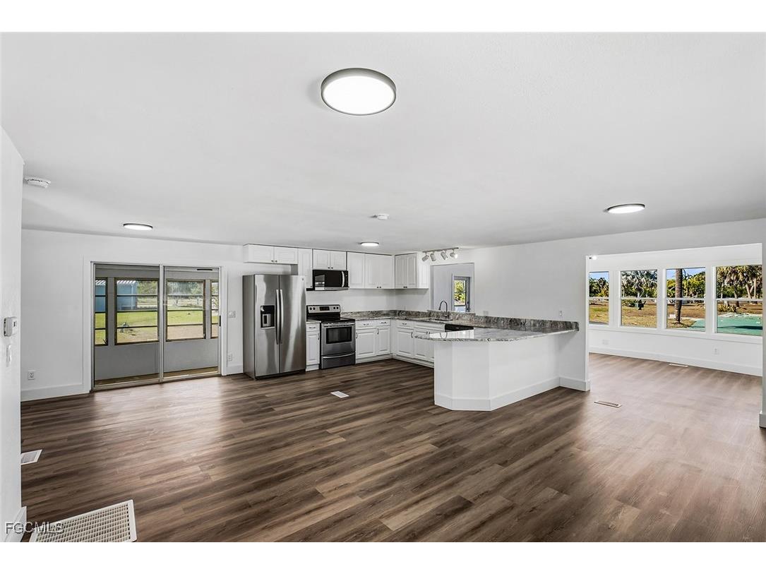 13651 Grackle Drive Fort Myers FL 33908 2026005166 image14