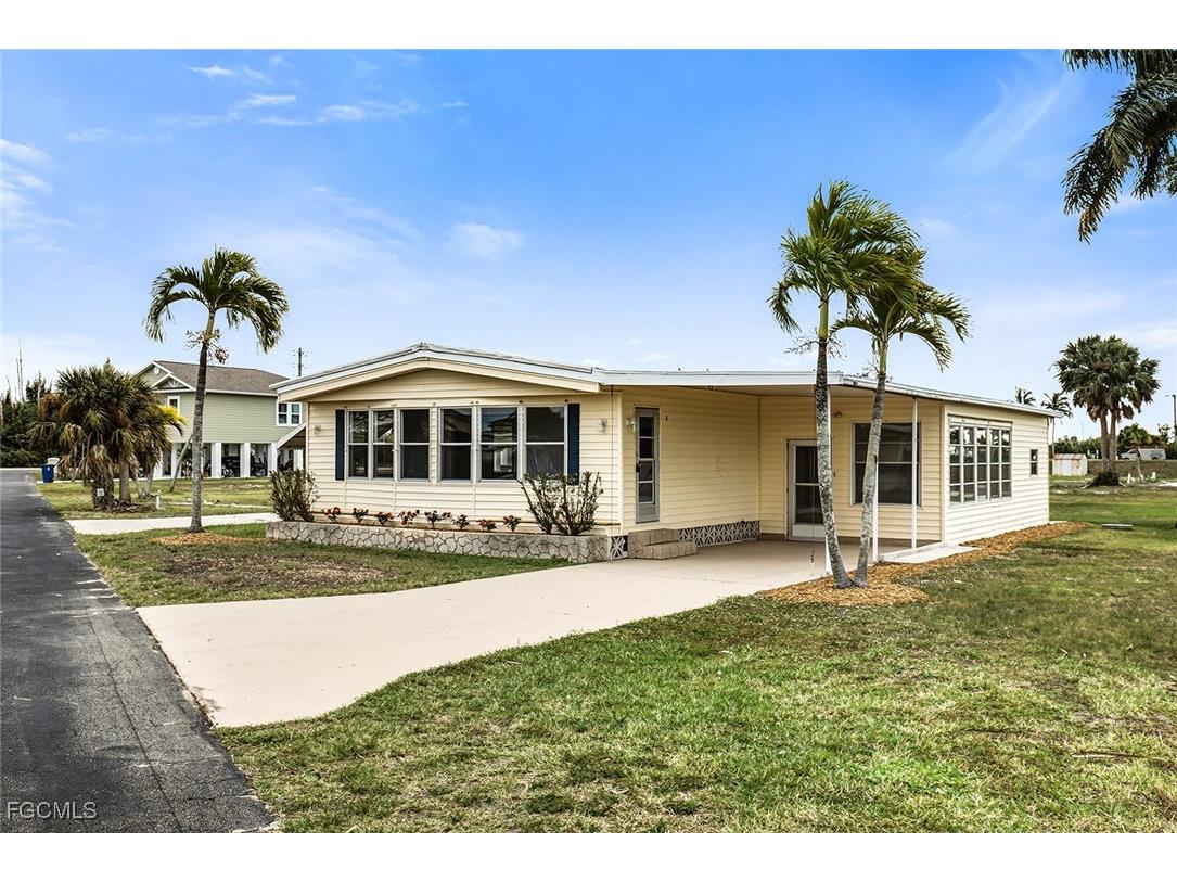13651 Grackle Drive Fort Myers FL 33908 2026005166 image35