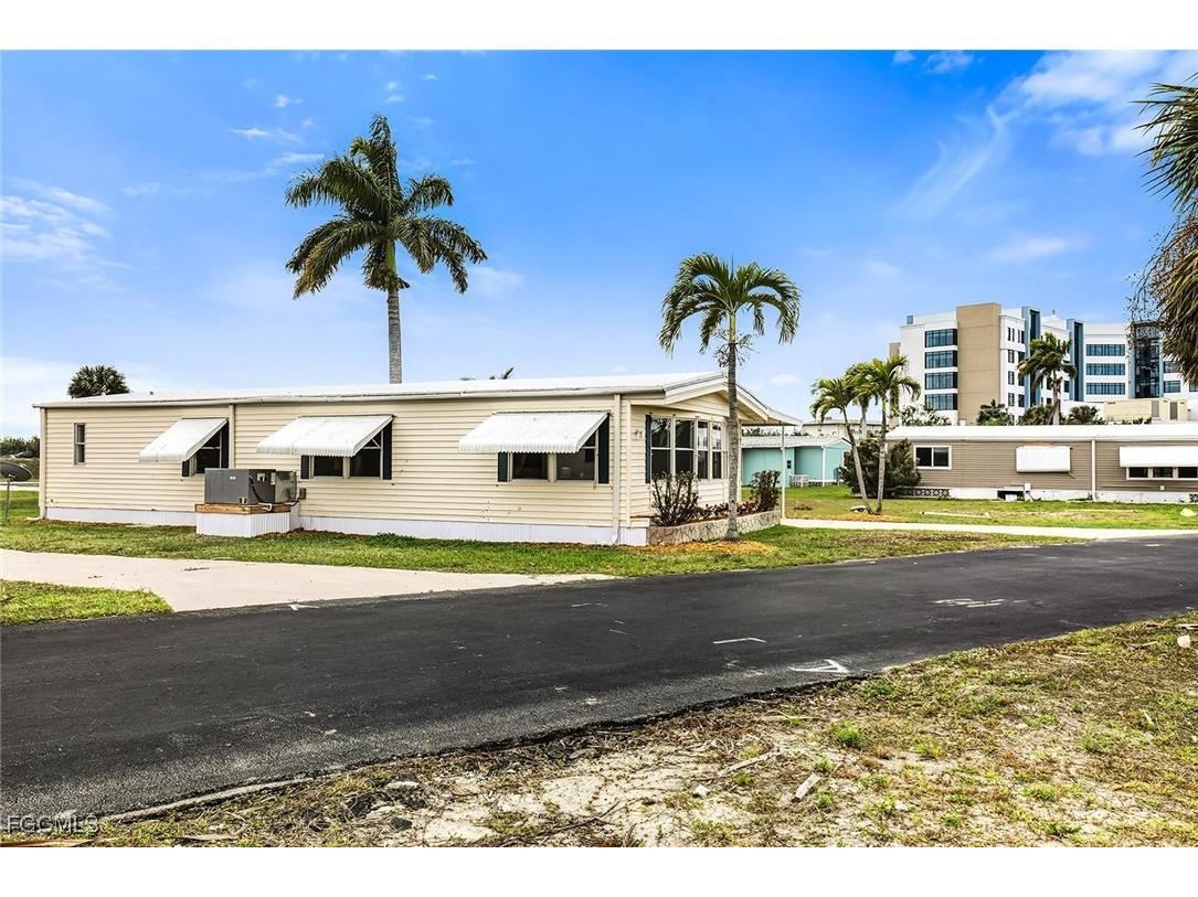 13651 Grackle Drive Fort Myers FL 33908 2026005166 image36