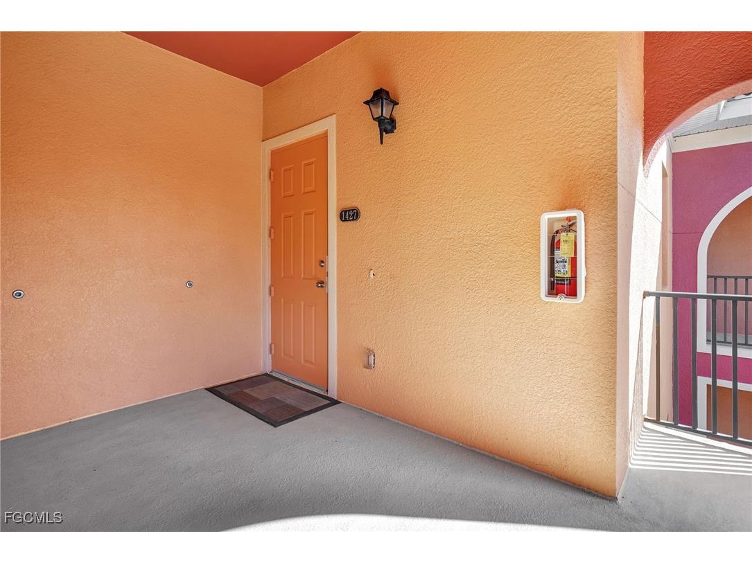 13651 Julias Way #1427 Fort Myers FL 33919 2025022232 image4