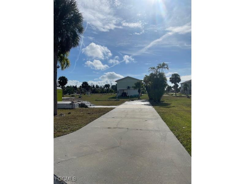 13651 Sora Drive Fort Myers FL 33908 2025025407 image9