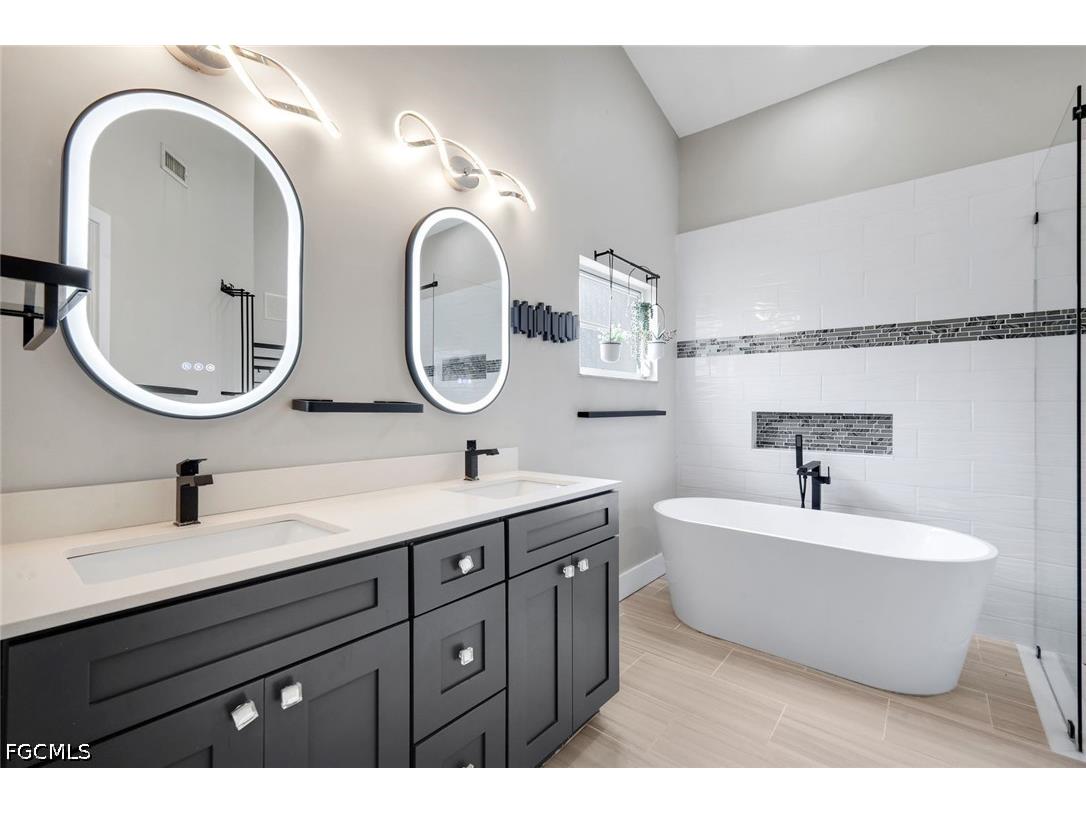 13651 Willow Bridge Drive North Fort Myers FL 33903 2026006909 image19