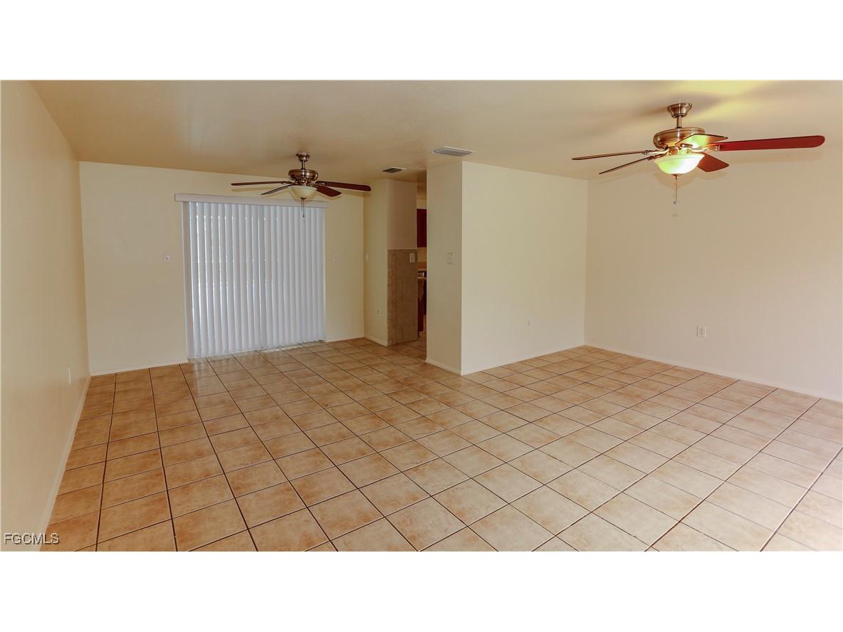 1366 Nimrod Street Port Charlotte FL 33952 2025022834 image4