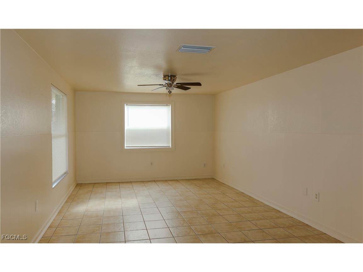 1366 Nimrod Street Port Charlotte FL 33952 2025022834 image5