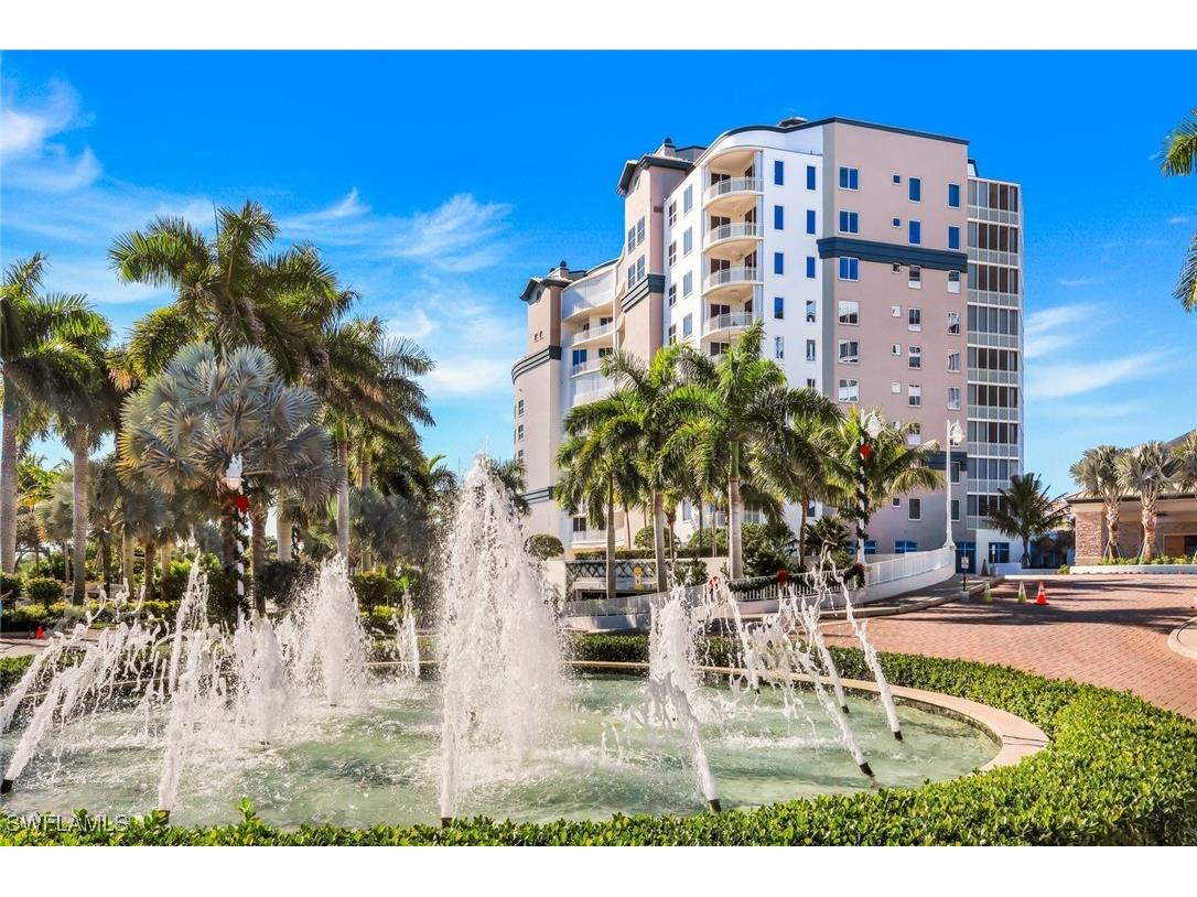 13665 Vanderbilt Drive #301 Naples FL 34110 226000304 image1