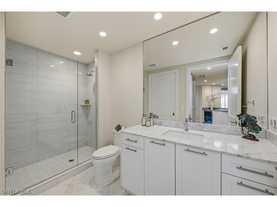 13665 Vanderbilt Drive #404 Naples FL 34110 226008658 image20