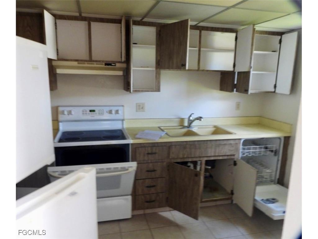 1367 Bunker Way Fort Myers FL 33919 2025008876 image11