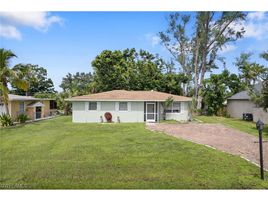1367 Sirocco Street Fort Myers FL 33919 223069399 image1