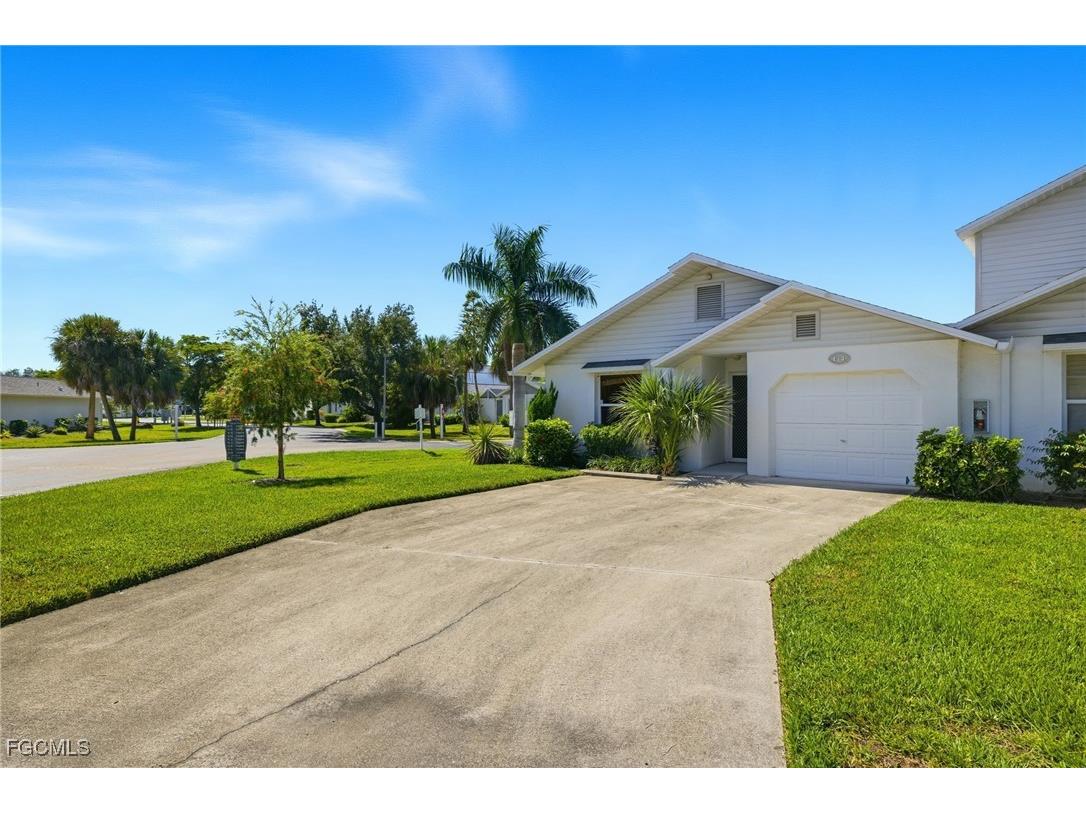 13670 Abbey Drive #4 Fort Myers FL 33919 2025016784 image1