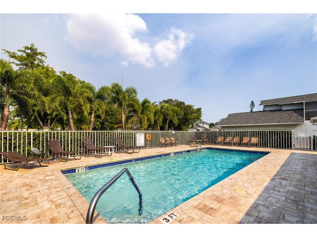 13670 Abbey Drive #4 Fort Myers FL 33919 2025016784 image21