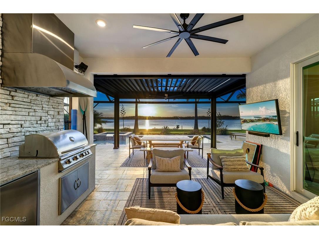 13670 Blue Bay Circle Fort Myers FL 33913 2025023527 image27