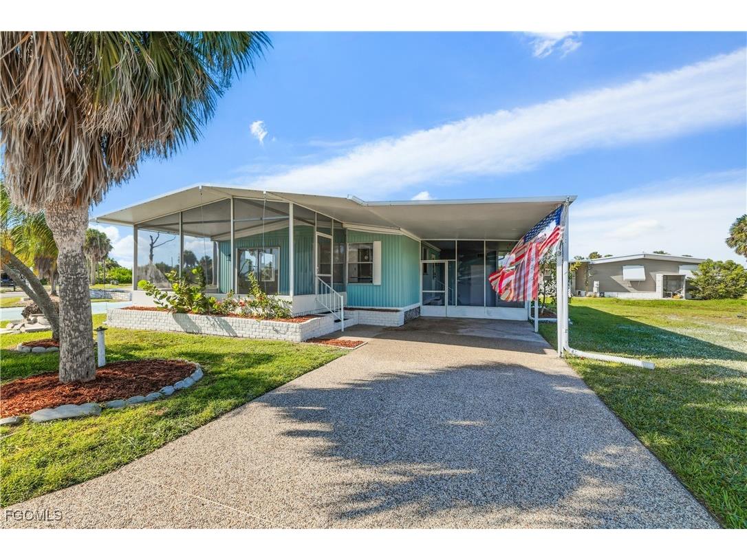 13670 Dowitcher Drive Fort Myers FL 33908 2025019196 image1