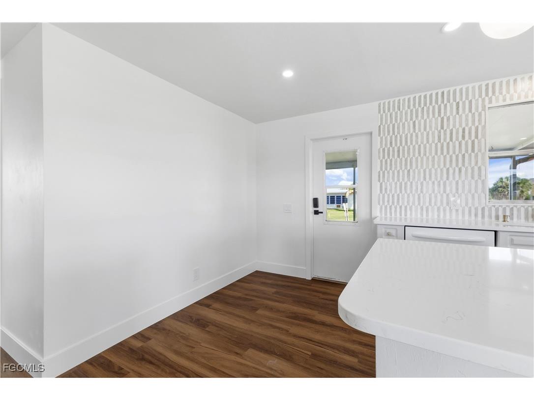 13670 Dowitcher Drive Fort Myers FL 33908 2025019196 image19