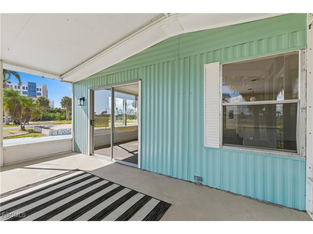 13670 Dowitcher Drive Fort Myers FL 33908 2025019196 image38