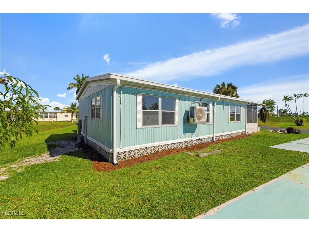 13670 Dowitcher Drive Fort Myers FL 33908 2025019196 image42