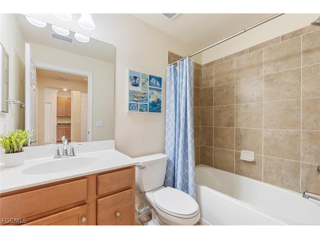 13671 Julias Way #1221 Fort Myers FL 33919 2026005041 image17