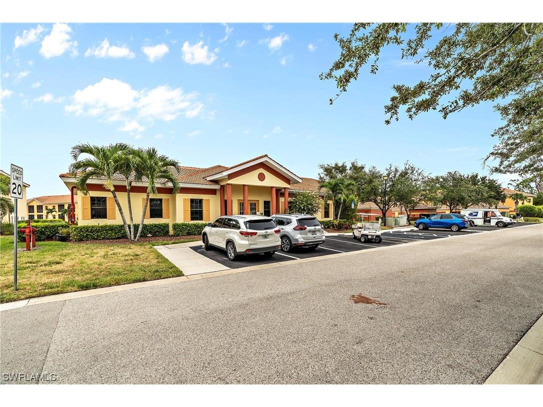 13671 Julias Way E #1211 Fort Myers FL 33919 223052735 image1