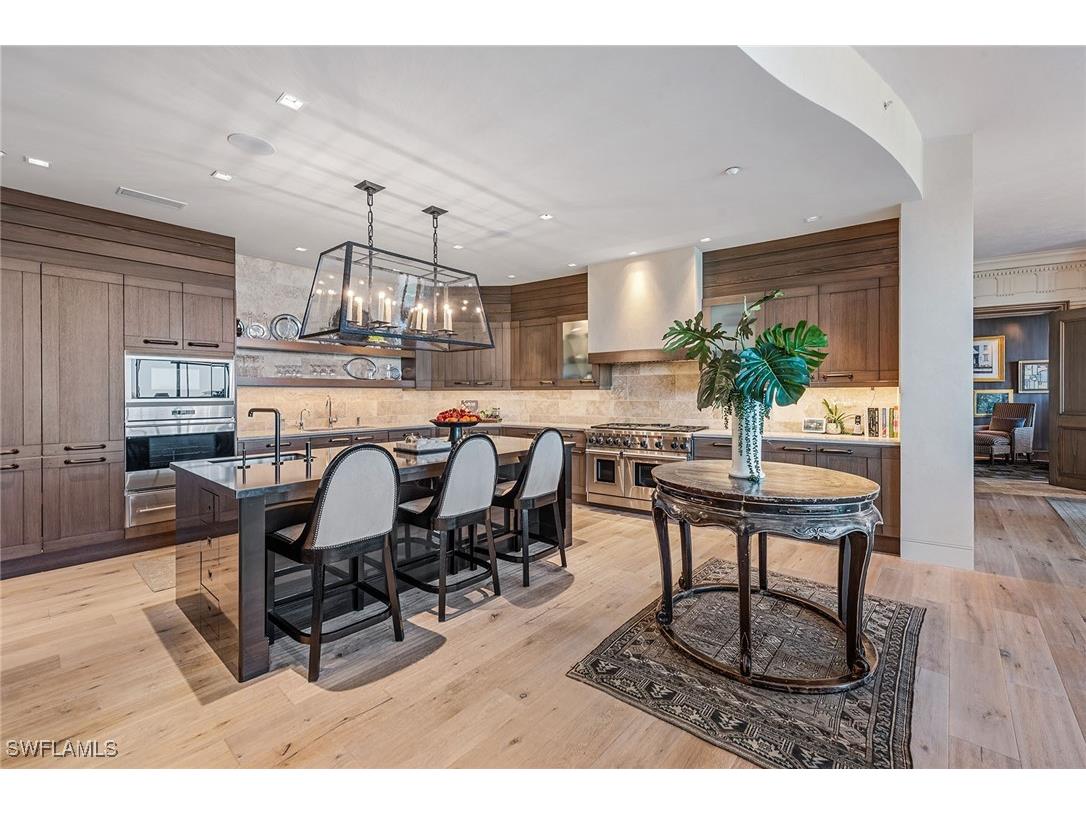 13675 Vanderbilt Drive #1107 Naples FL 34110 225030981 image10