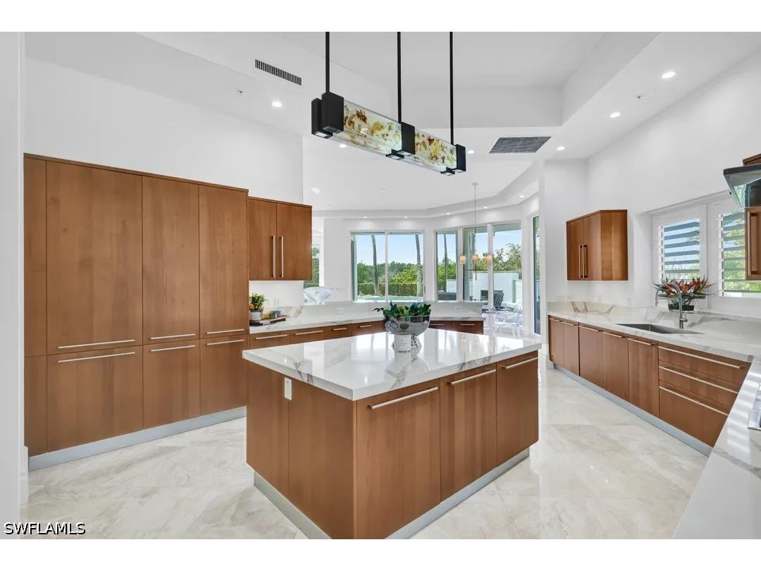 13675 Vanderbilt Drive #210 Naples FL 34110 226007844 image12