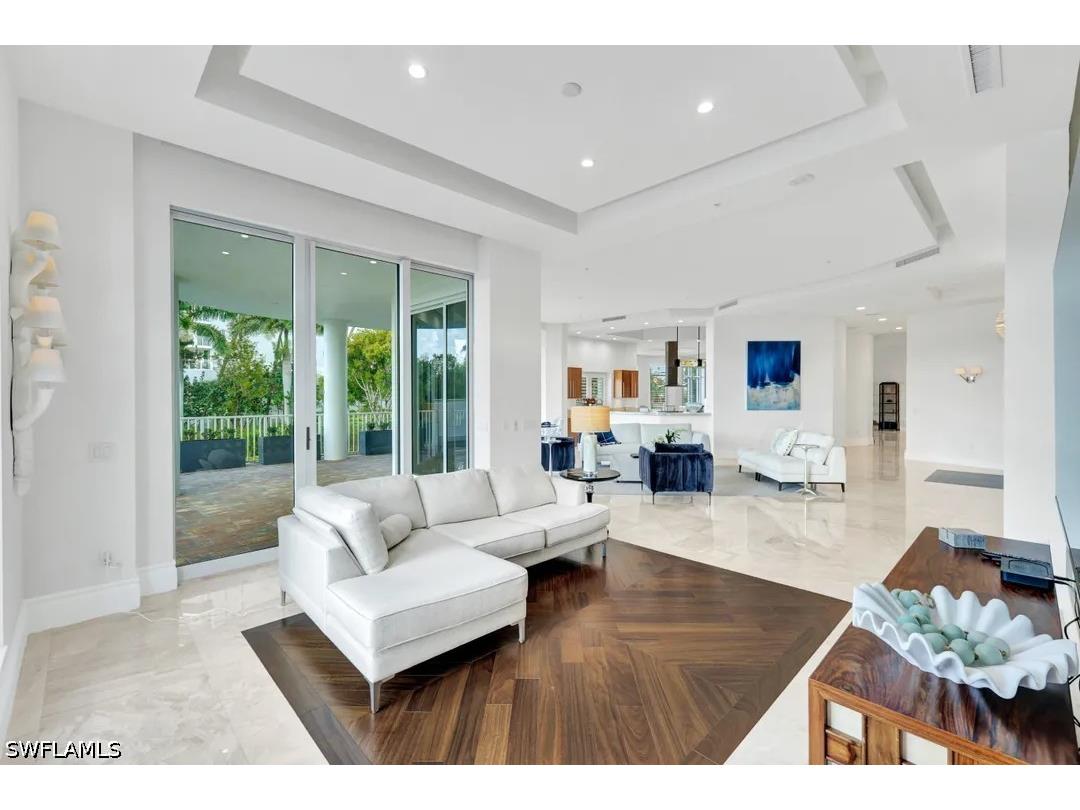 13675 Vanderbilt Drive #210 Naples FL 34110 226007844 image6