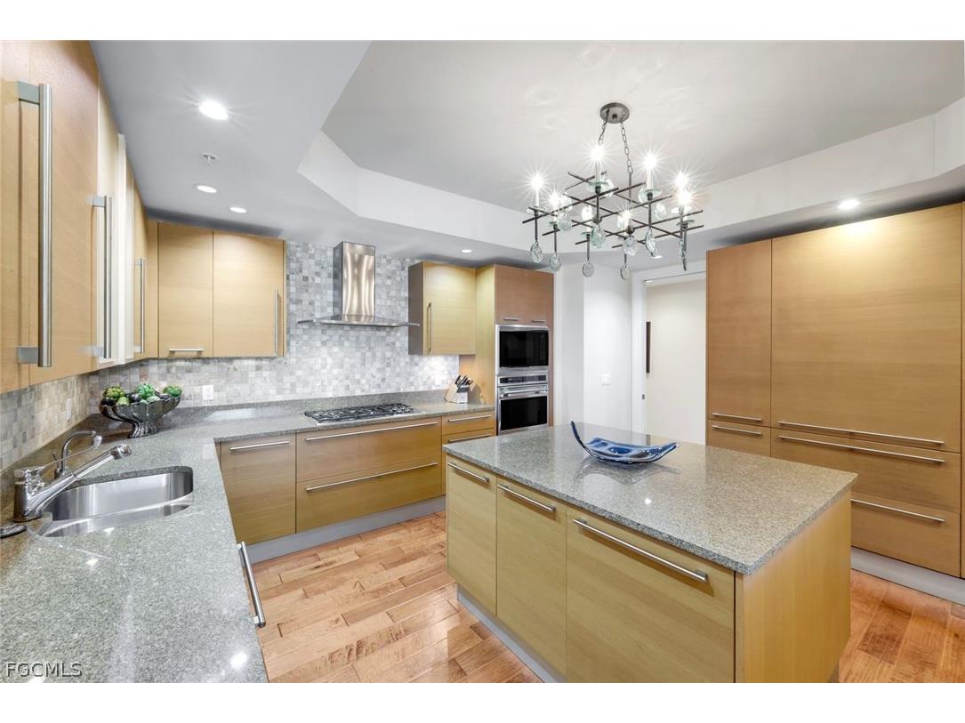 13675 Vanderbilt Drive #406 Naples FL 34110 2026012623 image10