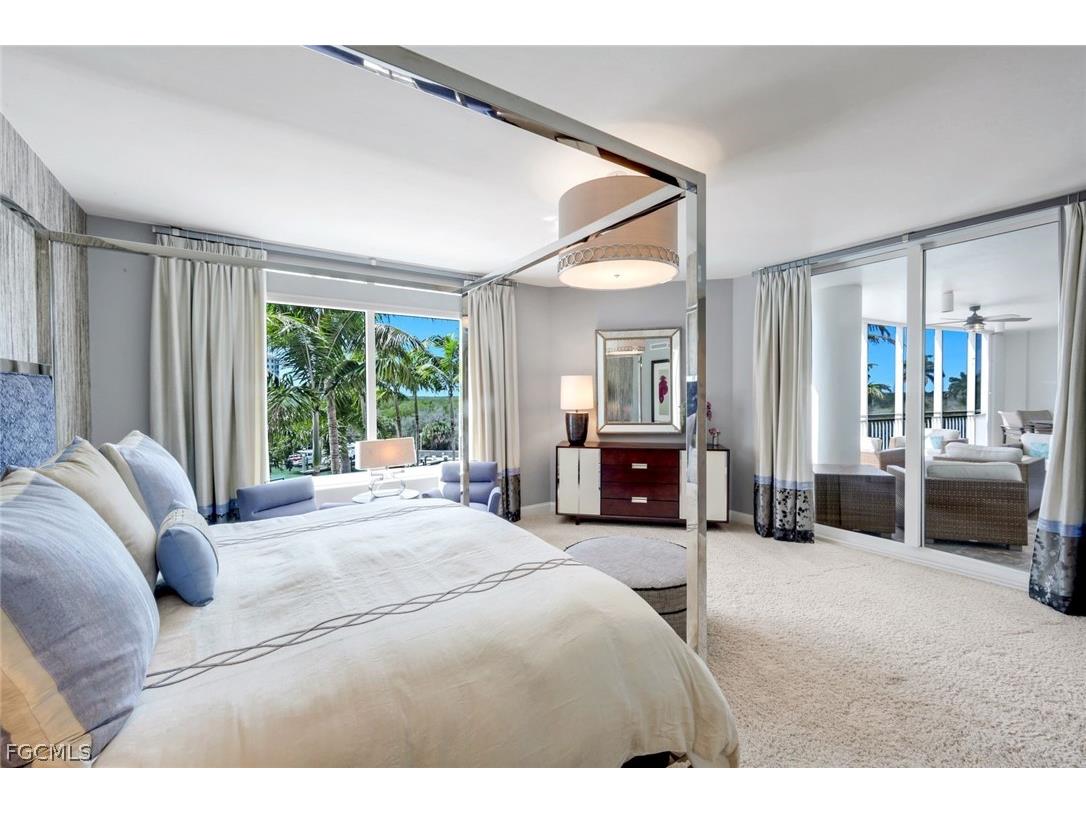 13675 Vanderbilt Drive #406 Naples FL 34110 2026012623 image17
