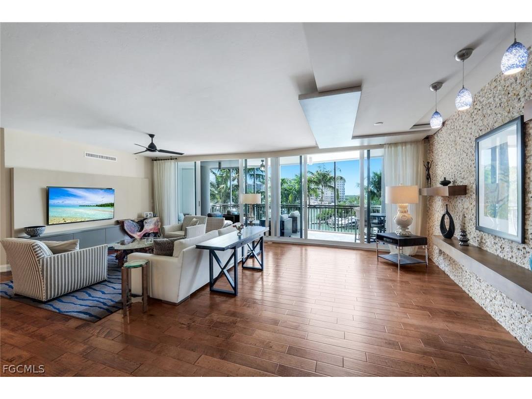 13675 Vanderbilt Drive #406 Naples FL 34110 2026012623 image5