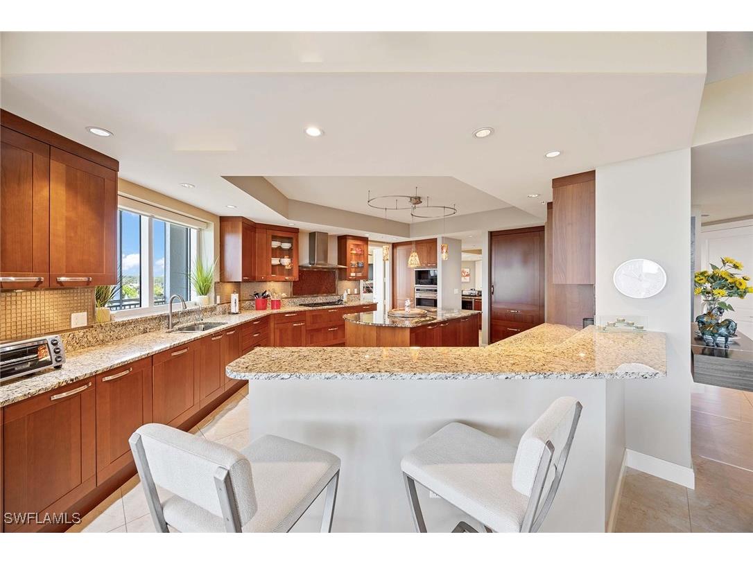 13675 Vanderbilt Drive #510 Naples FL 34110 225046058 image11