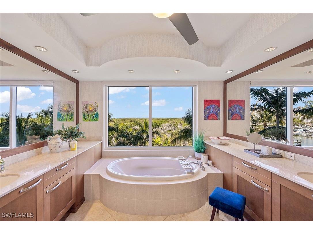 13675 Vanderbilt Drive #510 Naples FL 34110 225046058 image24