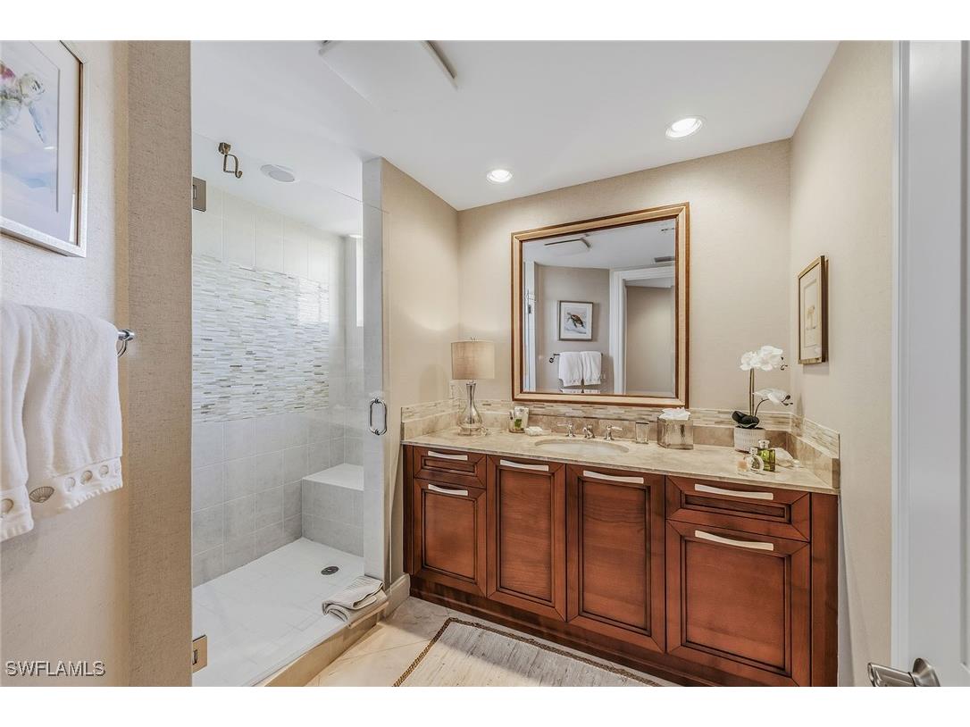 13675 Vanderbilt Drive #707 Naples FL 34110 225083698 image18