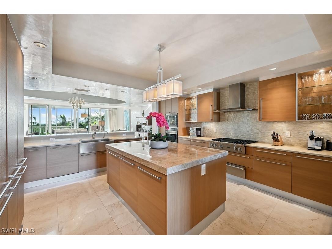 13675 Vanderbilt Drive #I-508 Naples FL 34110 223095051 image1