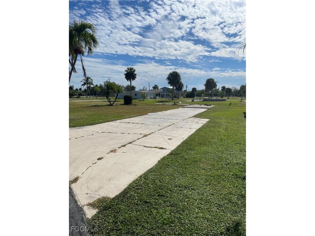 13680 Ovenbird Drive Fort Myers FL 33908 2025014993 image7