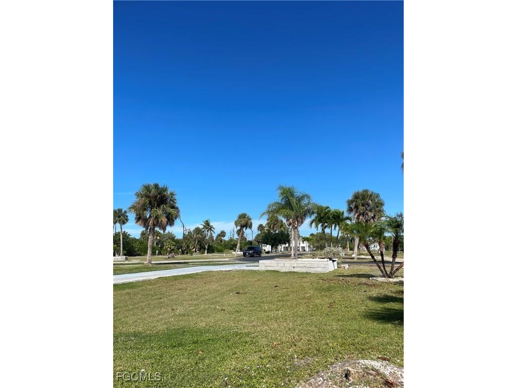 13681 Ovenbird Drive Fort Myers FL 33908 2025014992 image10