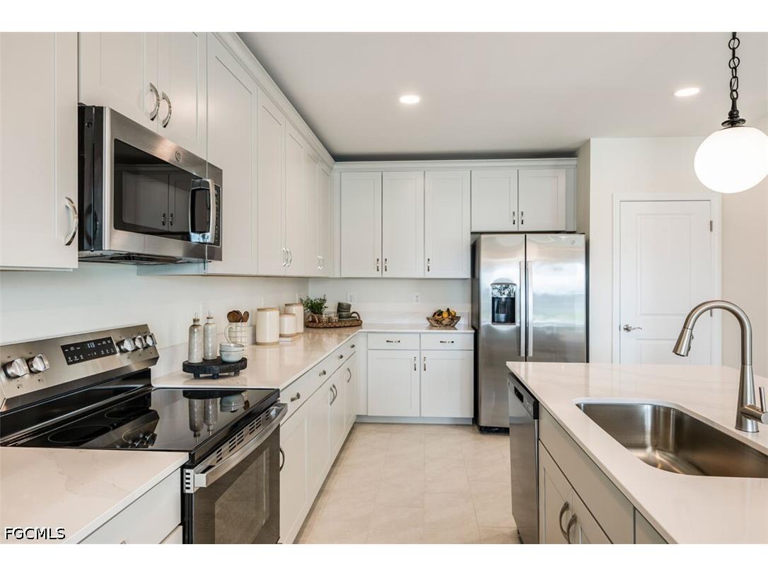 13688 Loredo Way Punta Gorda FL 33955 2026029355 image2