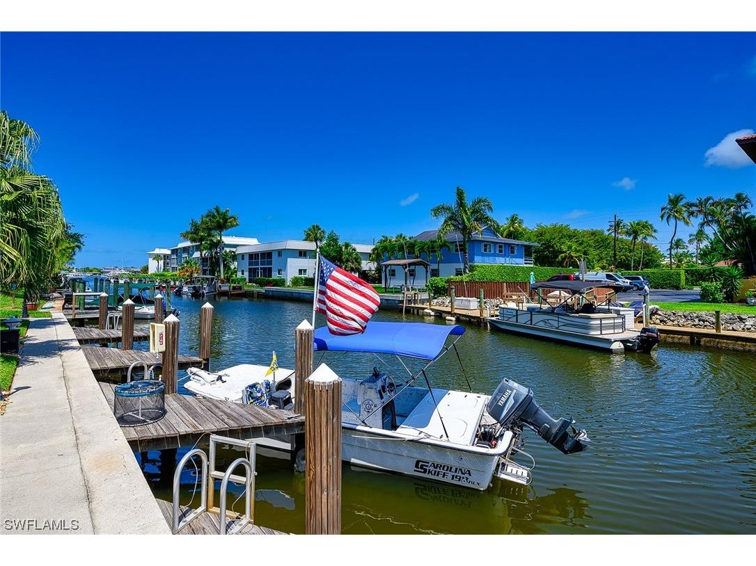 1369 Chesapeake Avenue #B-5 Naples FL 34102 223055916 image1