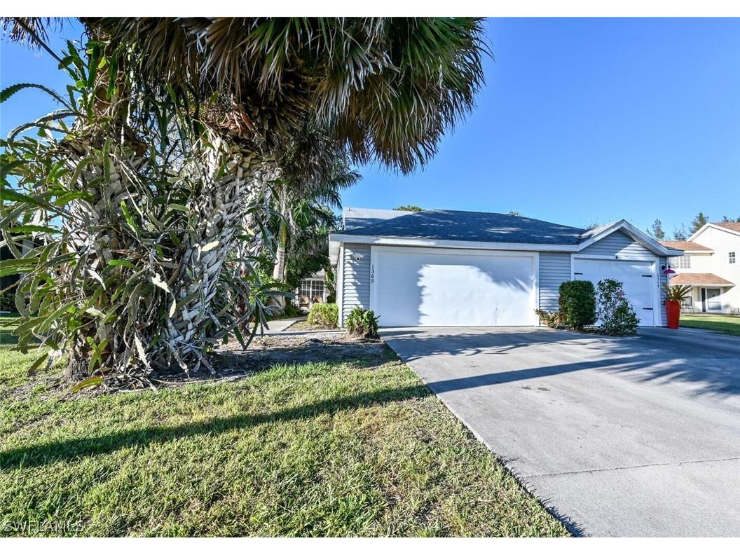 1369 Monarch Circle #C-1 Naples FL 34116 223002390 image1