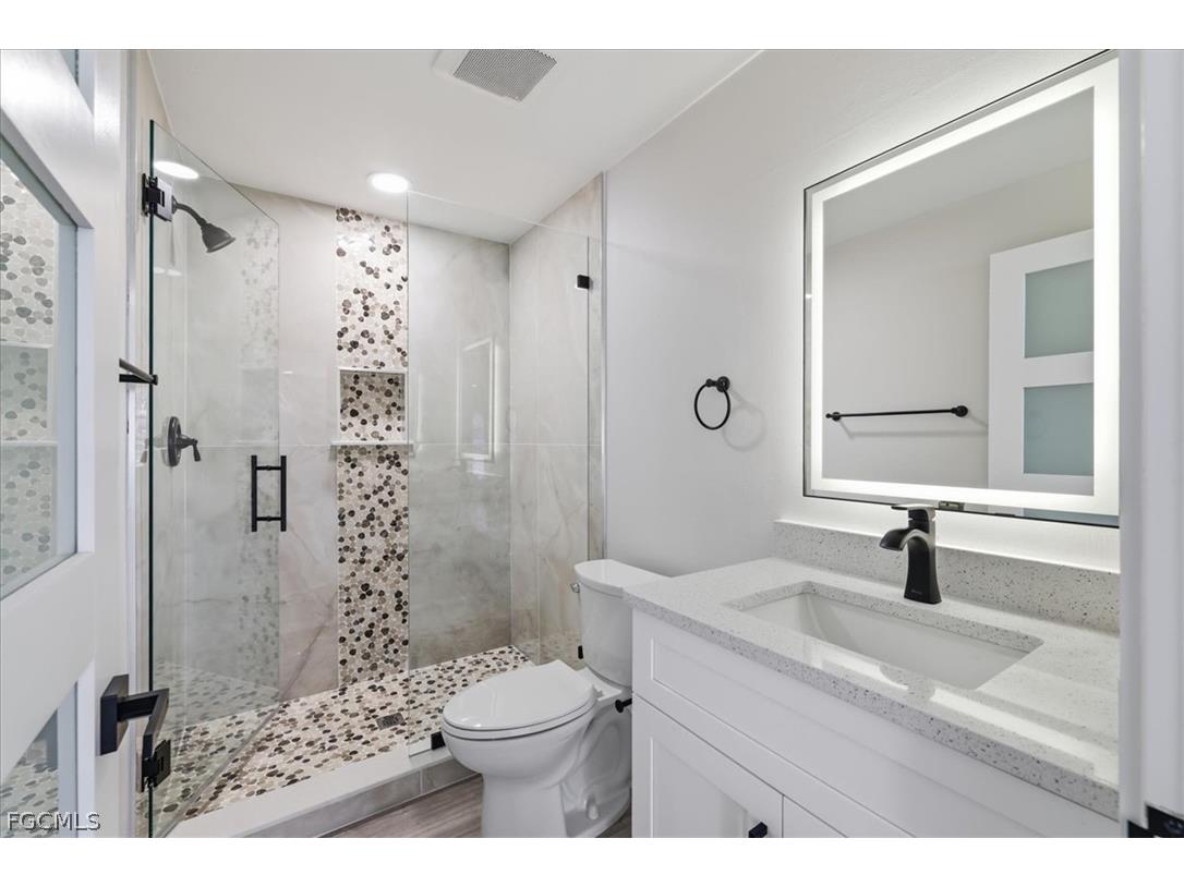 137 Dow Lane North Fort Myers FL 33917 2026009673 image22