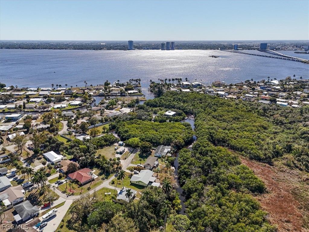 137 Dow Lane North Fort Myers FL 33917 2026009673 image25