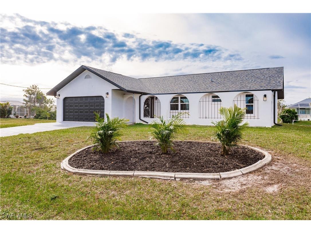 137 Francis Drive NE Port Charlotte FL 33952 224013031 image1