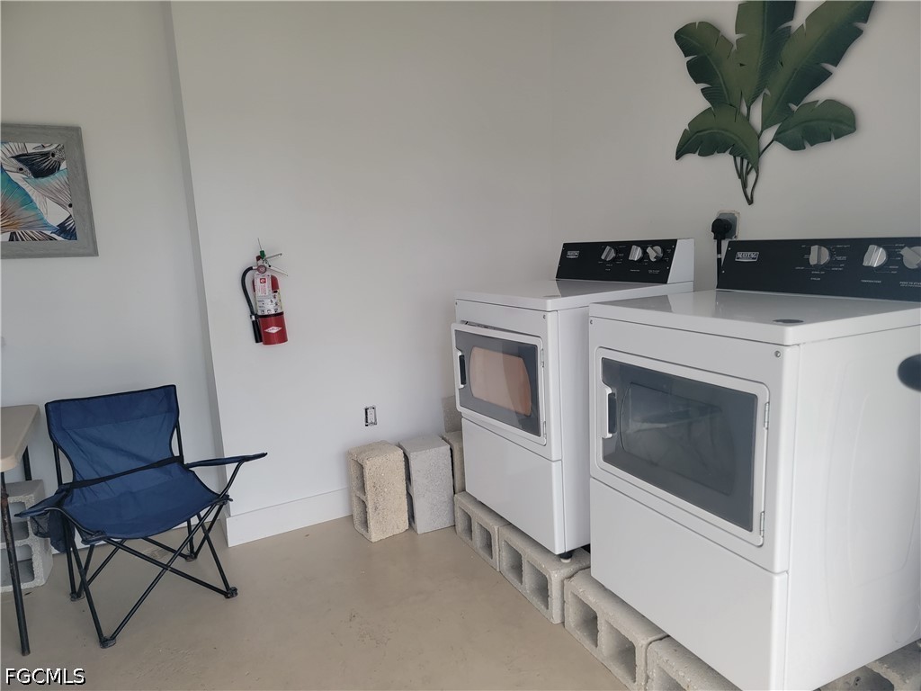 137 Garcia Way Fort Myers Beach FL 33931 225011104 image23