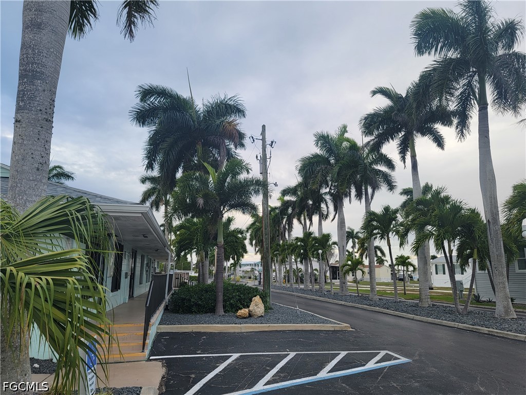 137 Garcia Way Fort Myers Beach FL 33931 225011104 image5