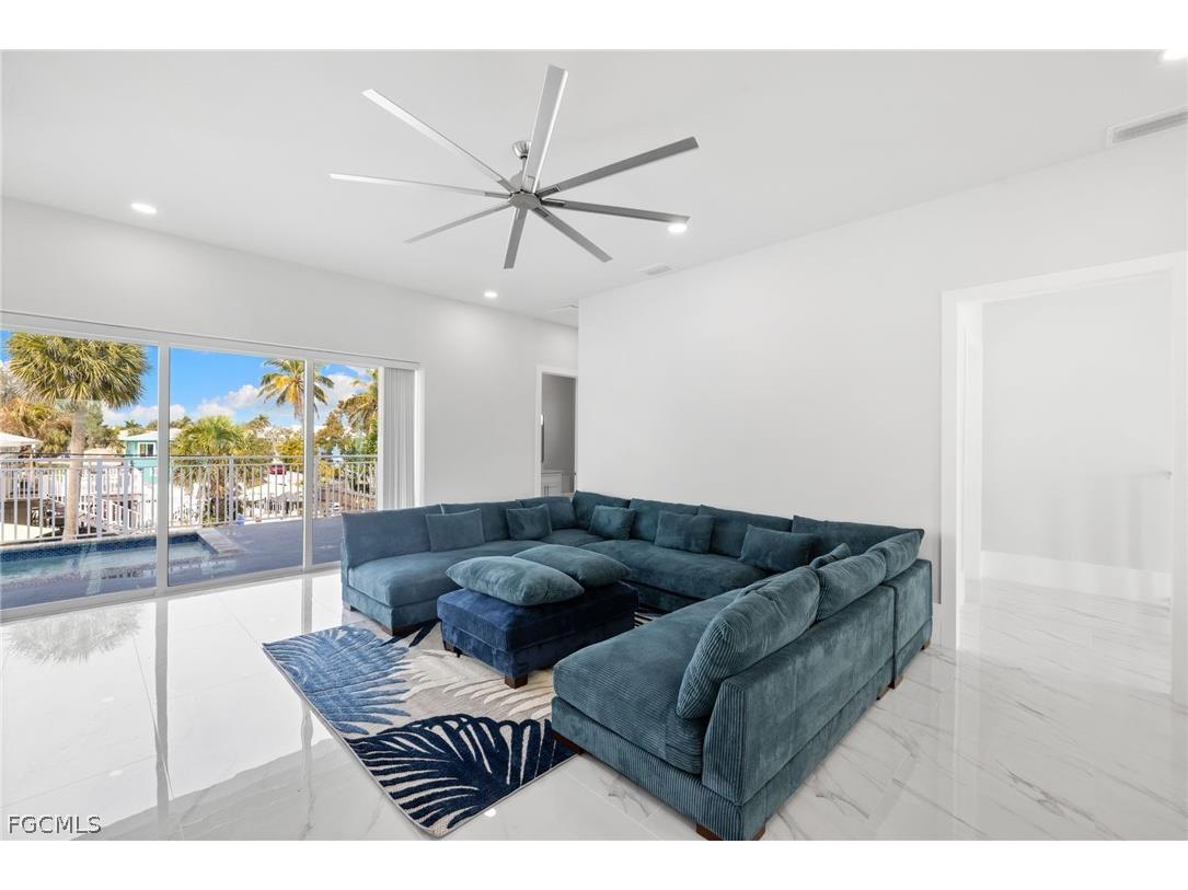 137 Hibiscus Drive Fort Myers Beach FL 33931 2026007583 image27