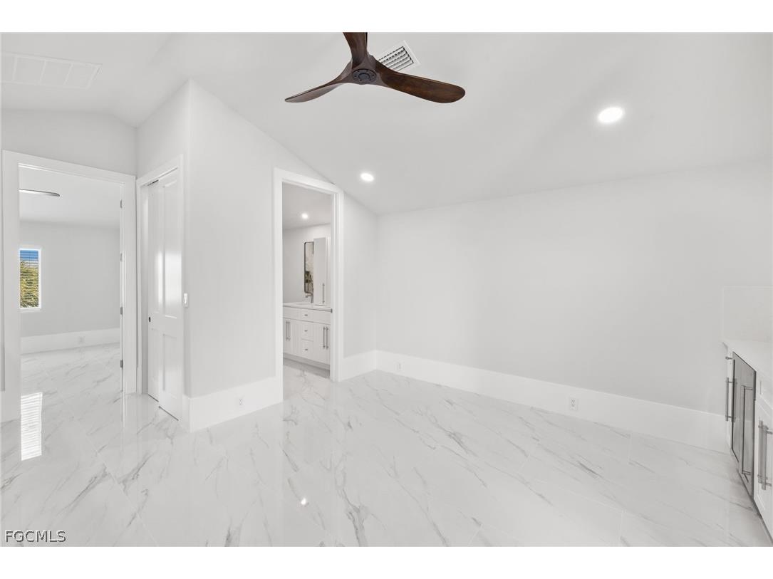 137 Hibiscus Drive Fort Myers Beach FL 33931 2026007583 image35