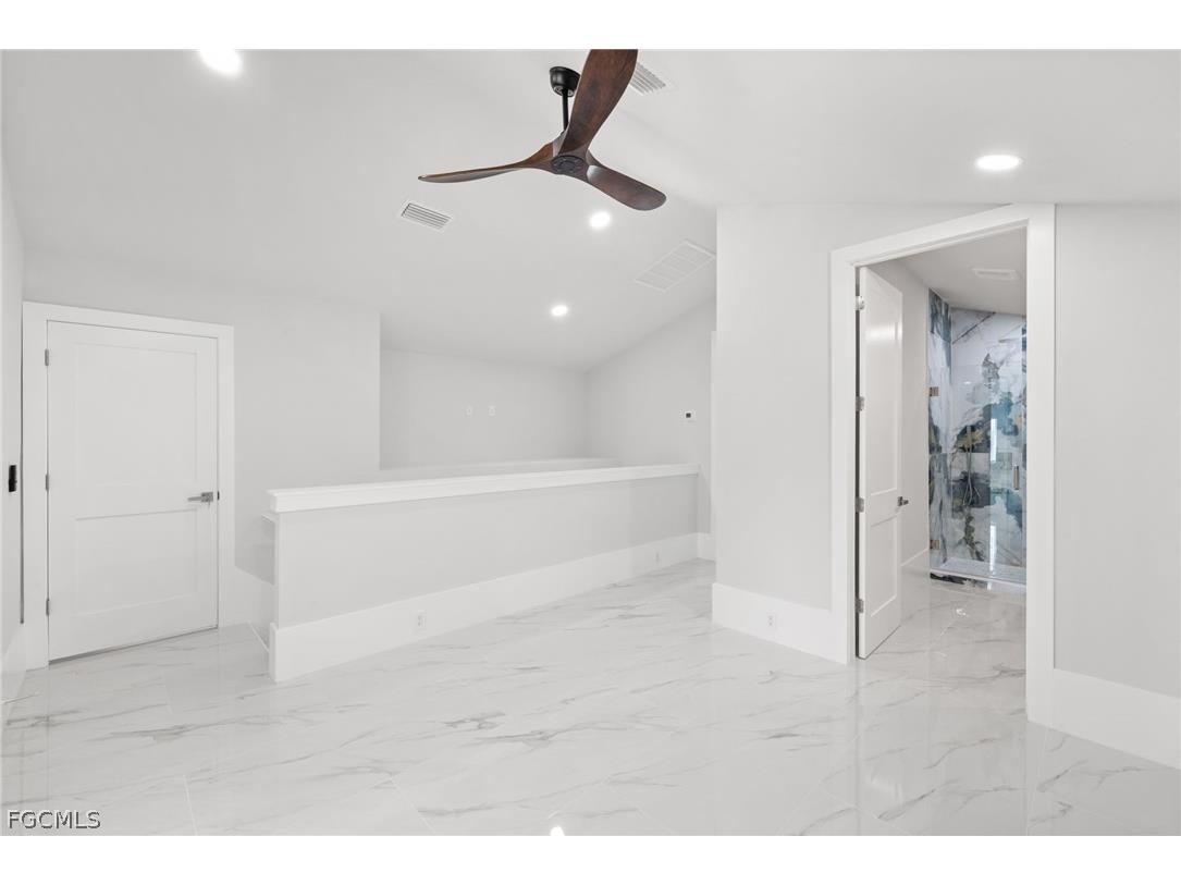 137 Hibiscus Drive Fort Myers Beach FL 33931 2026007583 image37