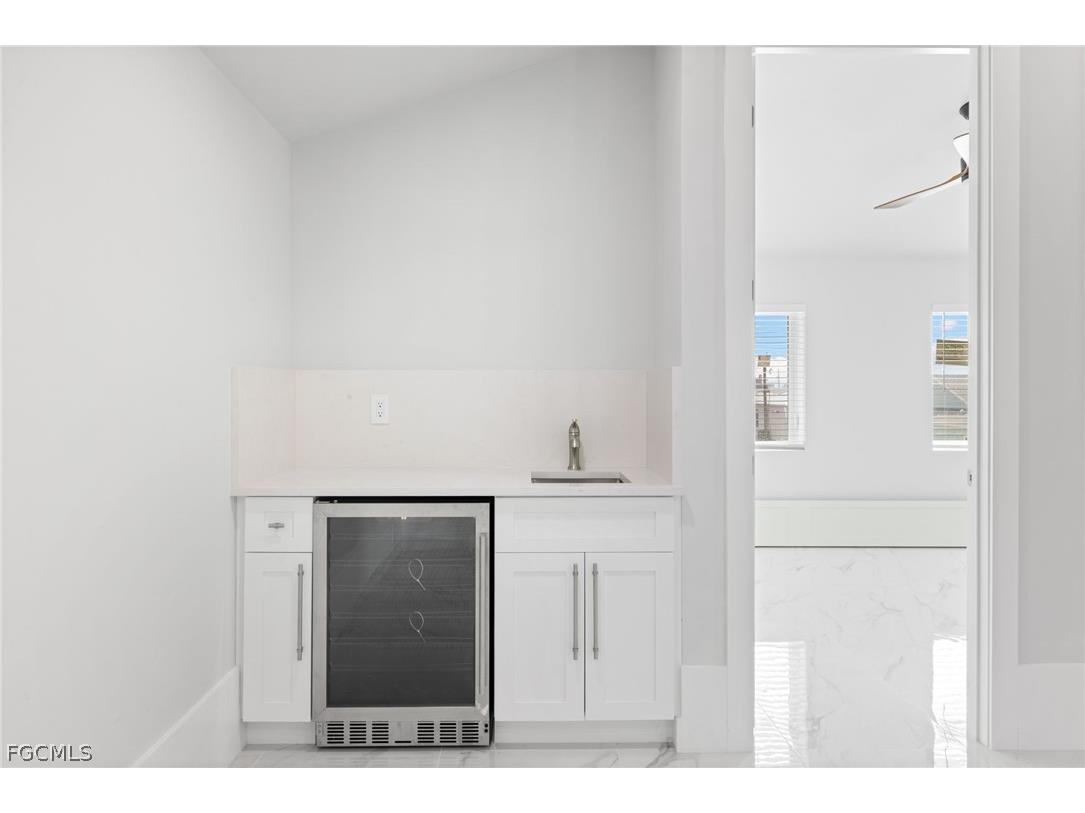 137 Hibiscus Drive Fort Myers Beach FL 33931 2026007583 image39