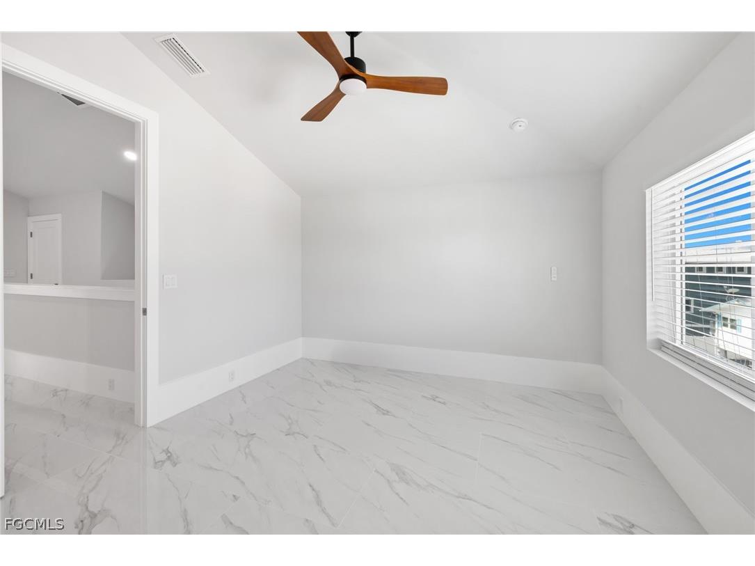 137 Hibiscus Drive Fort Myers Beach FL 33931 2026007583 image43