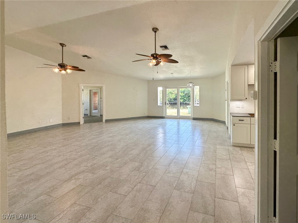 137 Meta Street Fort Myers FL 33905 225081670 image7