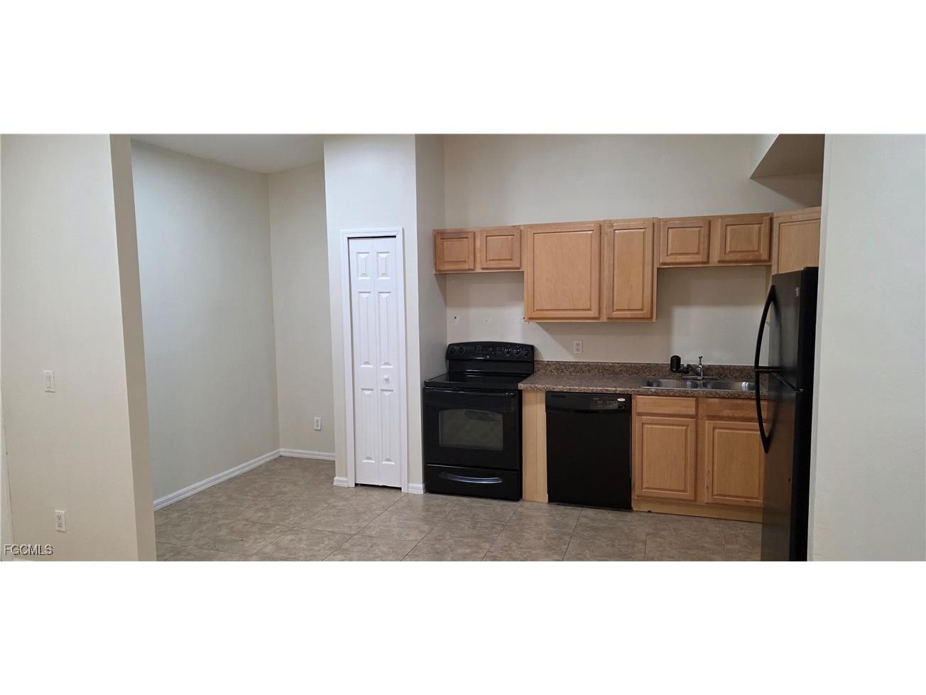 137 Milwaukee Boulevard Lehigh Acres FL 33974 2025022189 image4