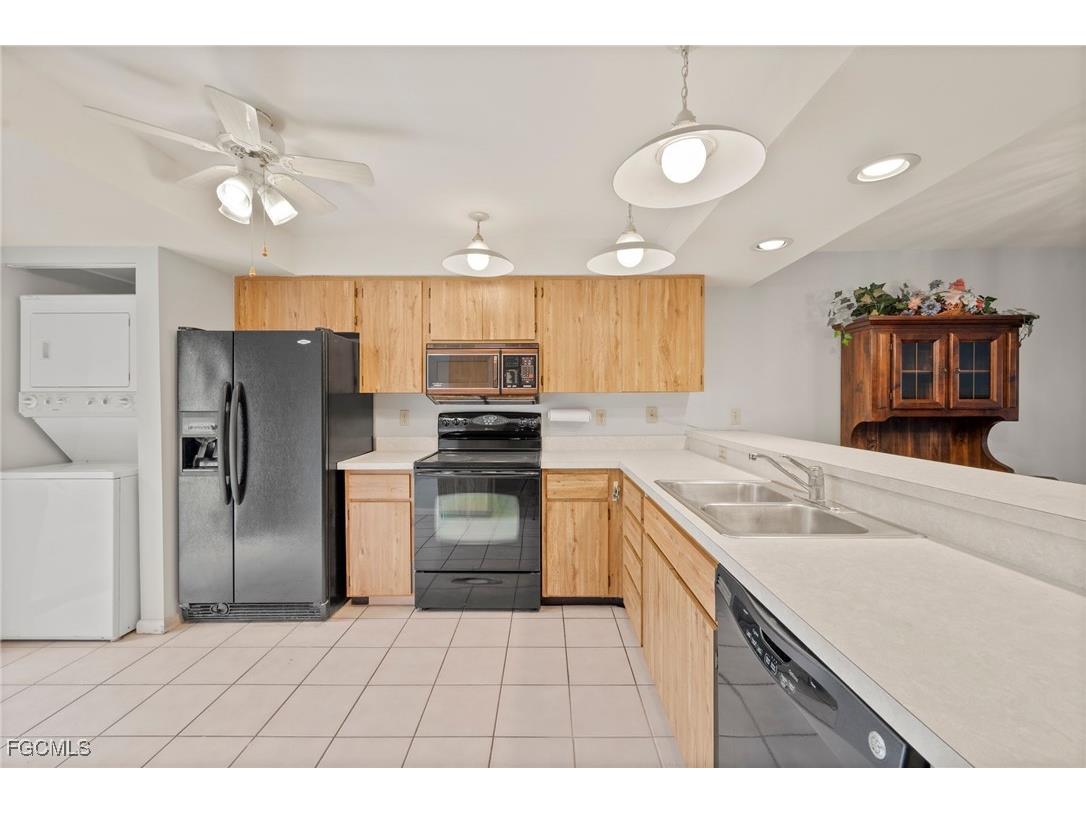 137 Pinebrook Drive Fort Myers FL 33907 2025019256 image12